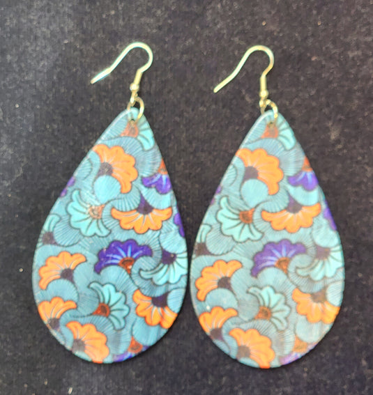 Classic Indo Western wooden earrings in a colorful combination to compliment your outfit, adding a graceful look