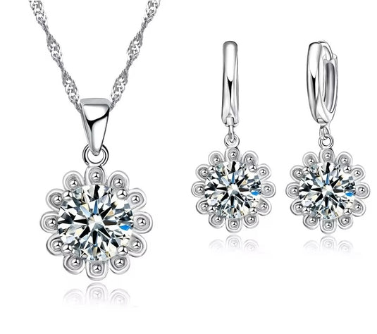 925 Silver Flower Design Pendant Set with Earrings
