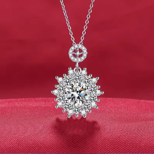 925 Silver Flower Design Crystal Studded Pendant & Chain
