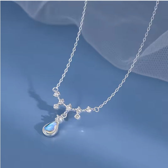 925 Silver in a Blue Moonlight Stone Droplet Tassel Design