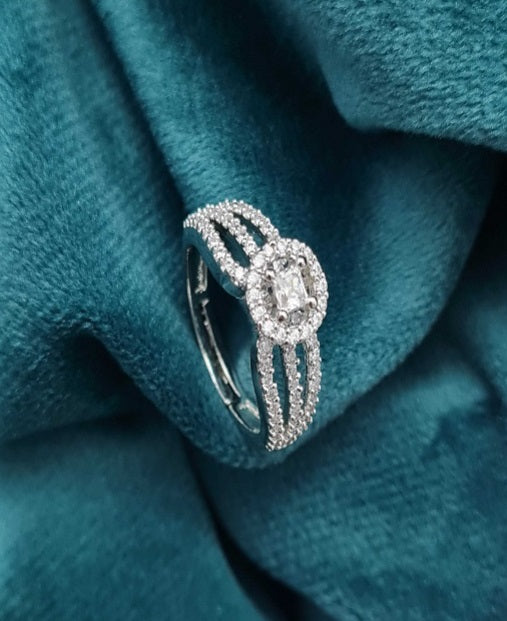 Premium AAA Grade Cubic Zircon/American Diamond - Finger Ring