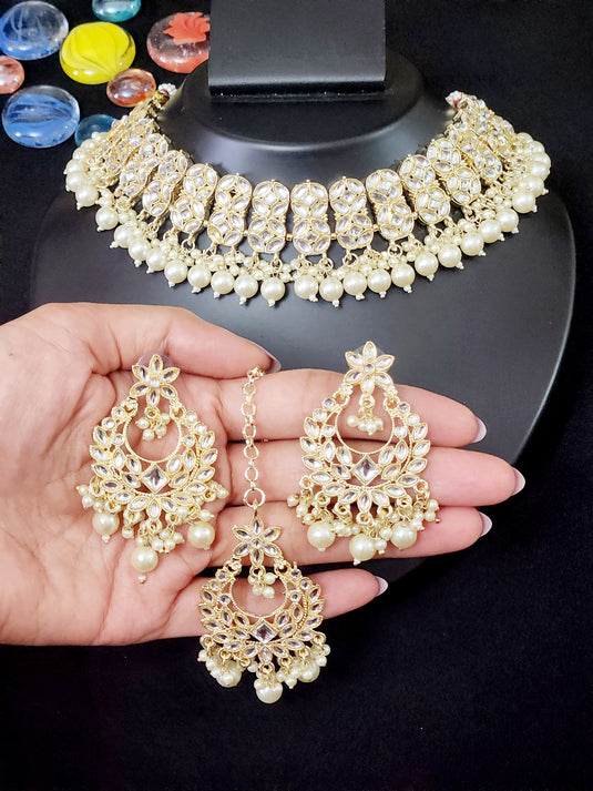 Meenakari Ethnic Kundan & Pearl Set - Choker, Earrings & Mangtikka