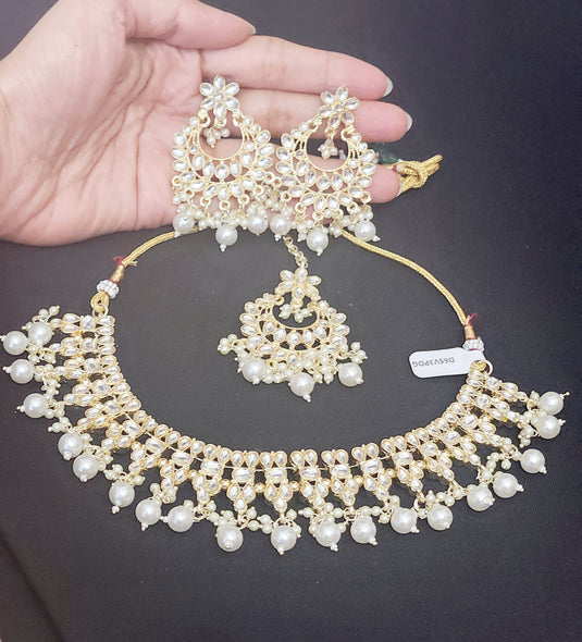 Meenakari Ethnic Kundan & Pearl Set - Choker, Earrings & Mangtikka