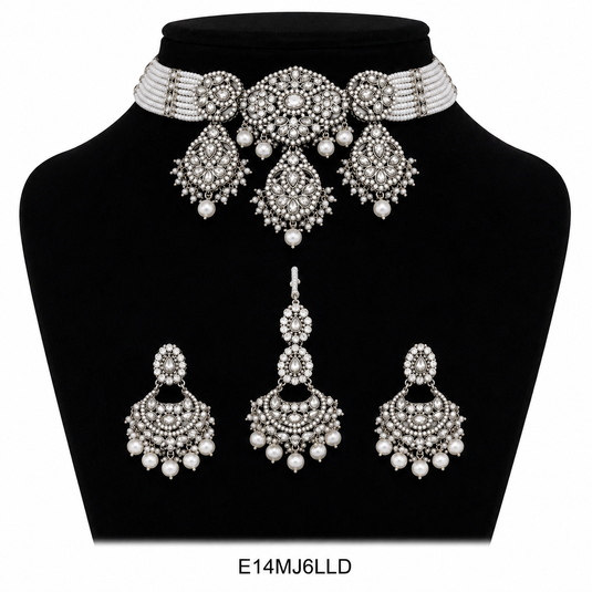Meenakari Ethnic Kundan & Pearl Set - Choker, Earrings & Mangtikka in Silver Color - White