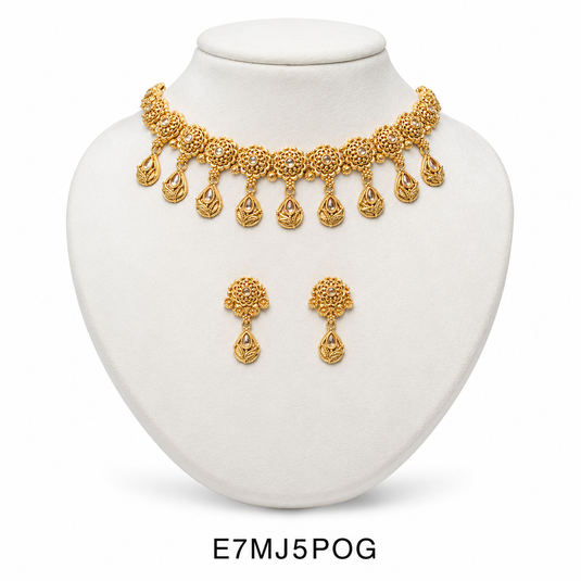 Meenakari Ethnic Ratnaraj Rajwadi Set - Choker & Earrings - Multicolor & Plain Gold