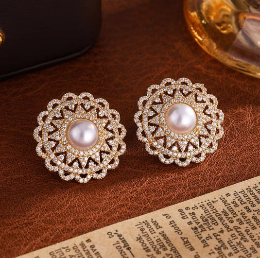 Premium AAA Grade Cubic Zircon/American Diamond Pearl Stud Earrings