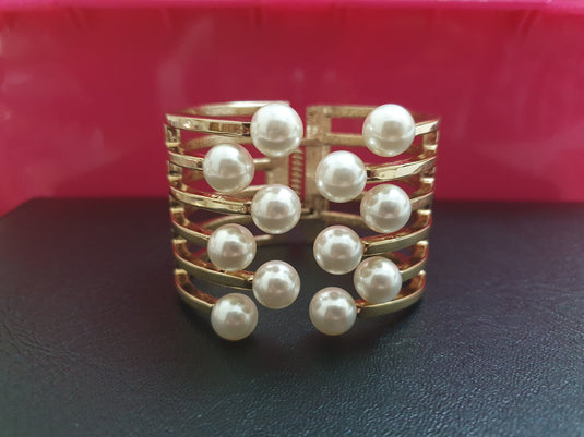 Multilayer Winding Pearl Cuff Bangle
