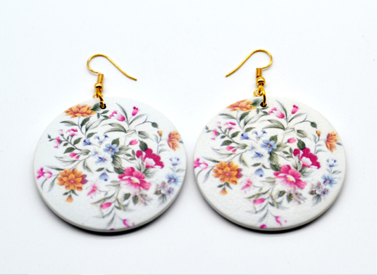 Classic Indo Western wooden earrings in a colorful combination to compliment your outfit, adding a graceful look