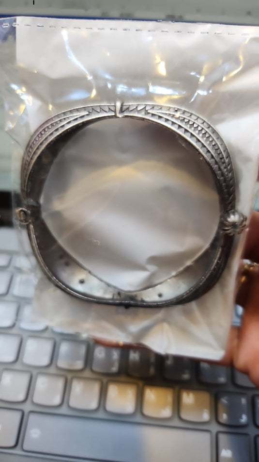 Ethnic Bangle engraved square design