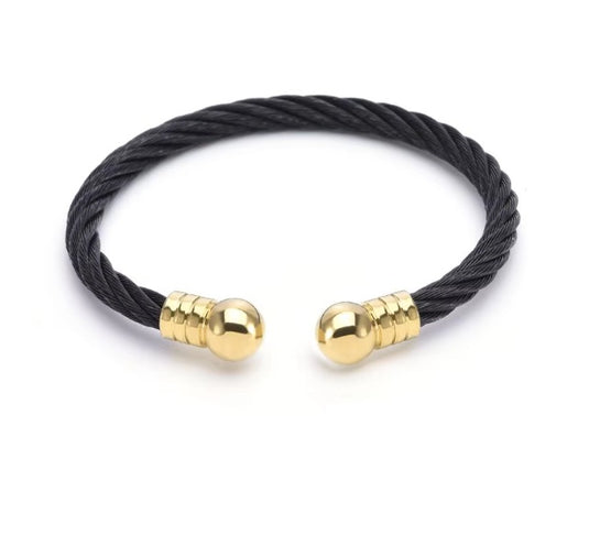 Vintage Fashion Titanium Steel Cuff Bracelet / Bangle in Black & Gold To Go For Any Occasion