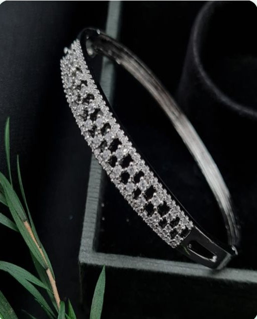 Premium AAA Grade Cubic Zircon / American Diamond Bangle