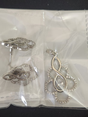 Premium AAA Grade Cubic Zircon/American Diamond Sets - Pendant & Earrings