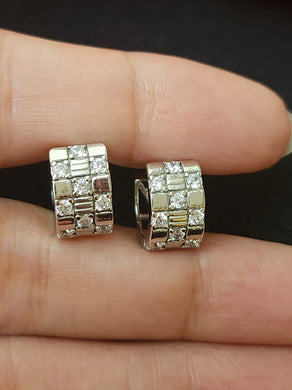 Premium AAA Grade Cubic Zircon/American Diamond Stud Earrings