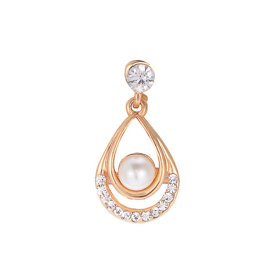 Beautiful Crystal Studded Pearl Pendant Necklace with Earrings Set