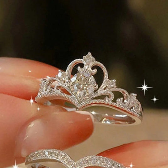 Set of 2 Pieces Crown Design Zircon Finger Ring, Size 7