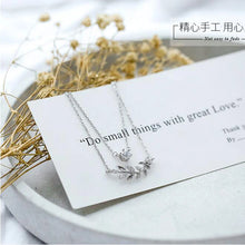 Load image into Gallery viewer, 925 Silver Double Layer Leaf and Solitaire Charm Necklace