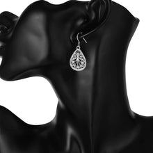 Load image into Gallery viewer, Water Drop 925 Silver Set with a Pretty Necklace and matching Earrings