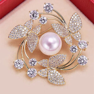 Stylish Metallic Rhinestone Studded Brooch